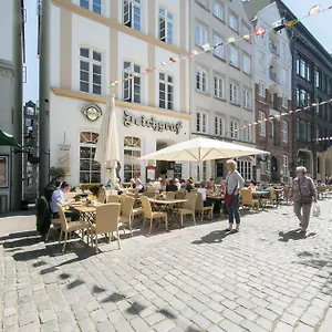 In Der Historischen Deichstrasse Contactless Check In Apartment Hamburg